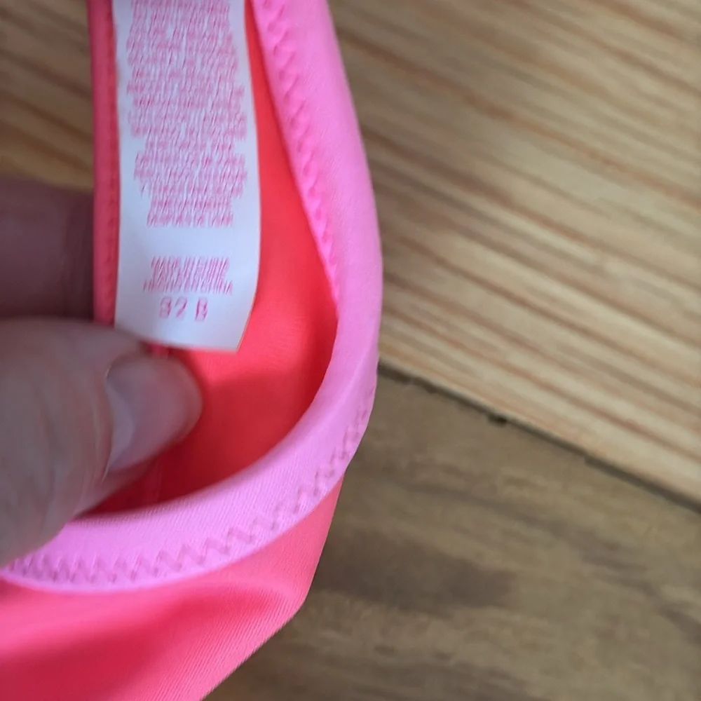 Pink and Patterned Bikini Tops, Victoria’s Secret, 32B - Picture 4 of 8